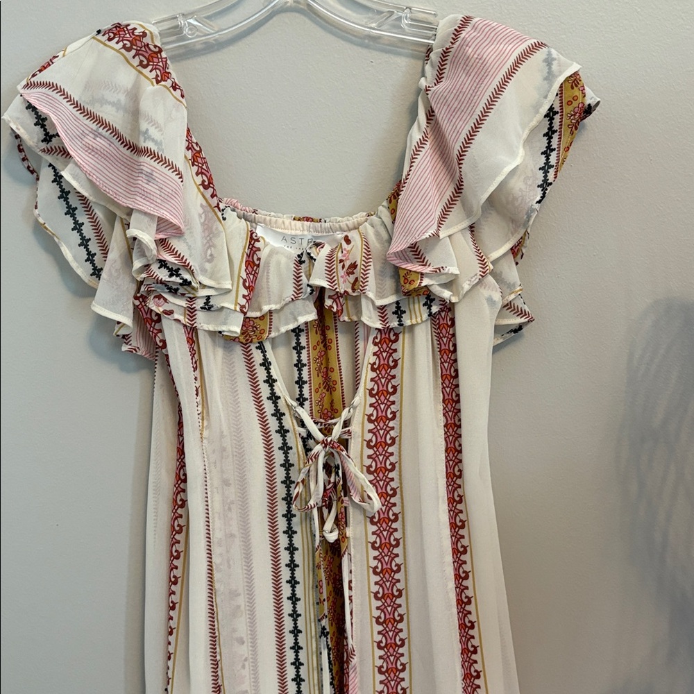 ASTR Floral Patterned Dress